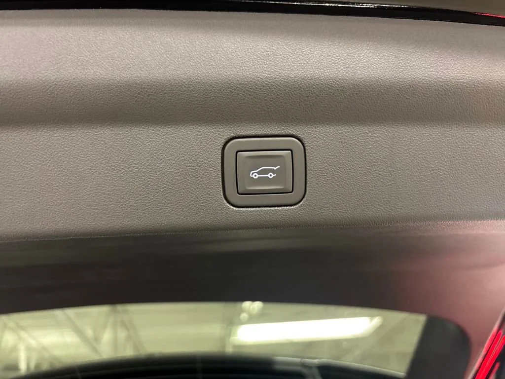 2025 Cadillac Escalade IQ Sport 2 - Photo 19
