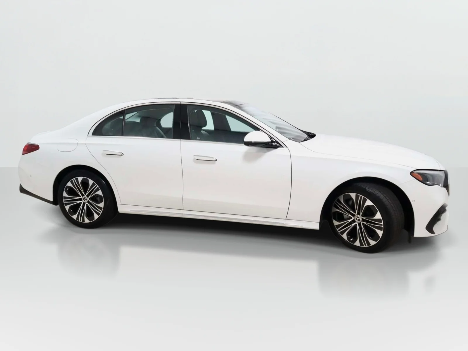 Used 2025 Polar White Mercedes-Benz E 350 RWD Sedan image 6