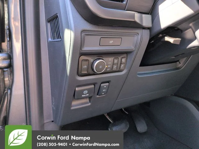 New 2026 Carbonized Gray Metallic Ford Tremor image 13
