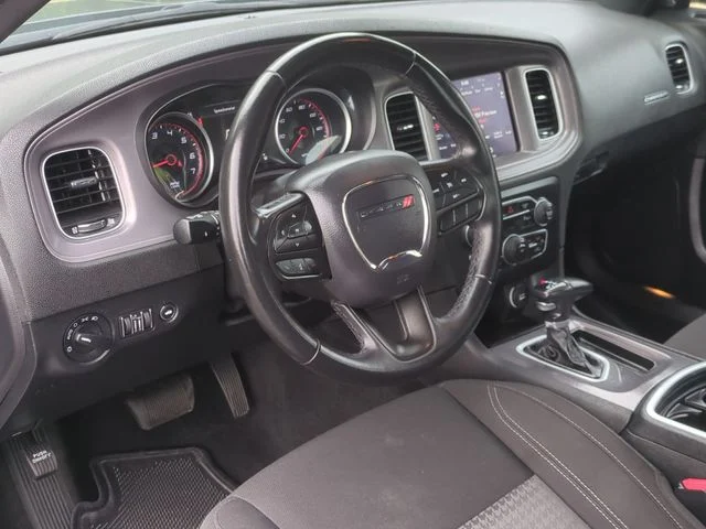 Used 2023 Gray Dodge SXT image 29