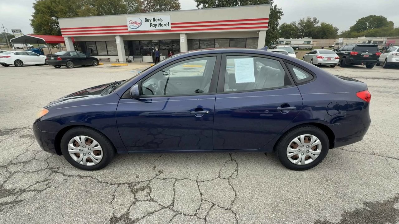 2010 Hyundai Elantra GLS photo 3