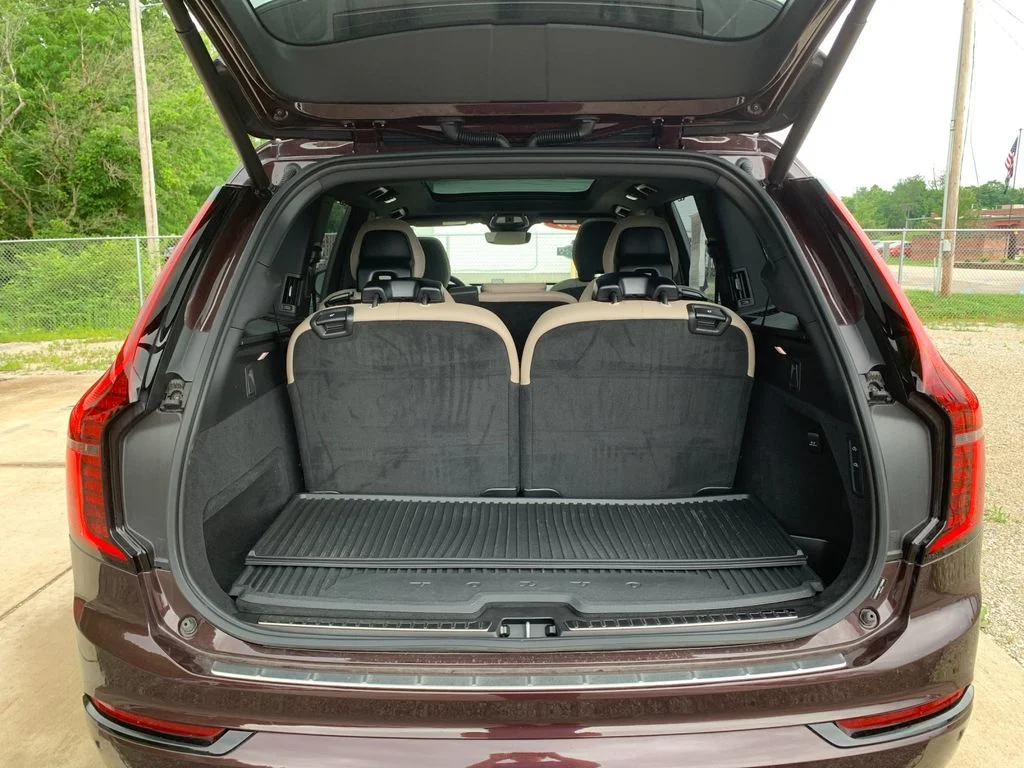 Used 2026 Red Volvo T8 Ultra image 19