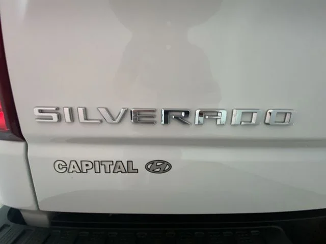Used 2026 White Chevrolet LTZ image 27