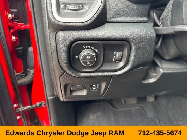 Used 2021 Red Ram Big Horn/Lone Star image 17