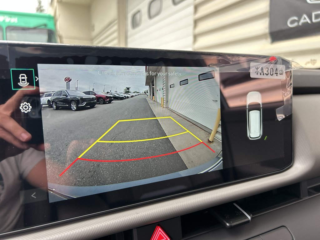 New 2027 Frost Blue / Black Roof Kia S image 19