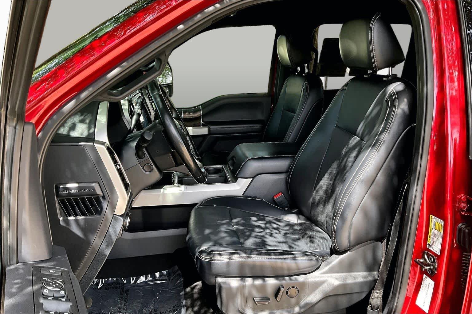 Certified Pre-Owned 2022 Ford F-350 LARIAT