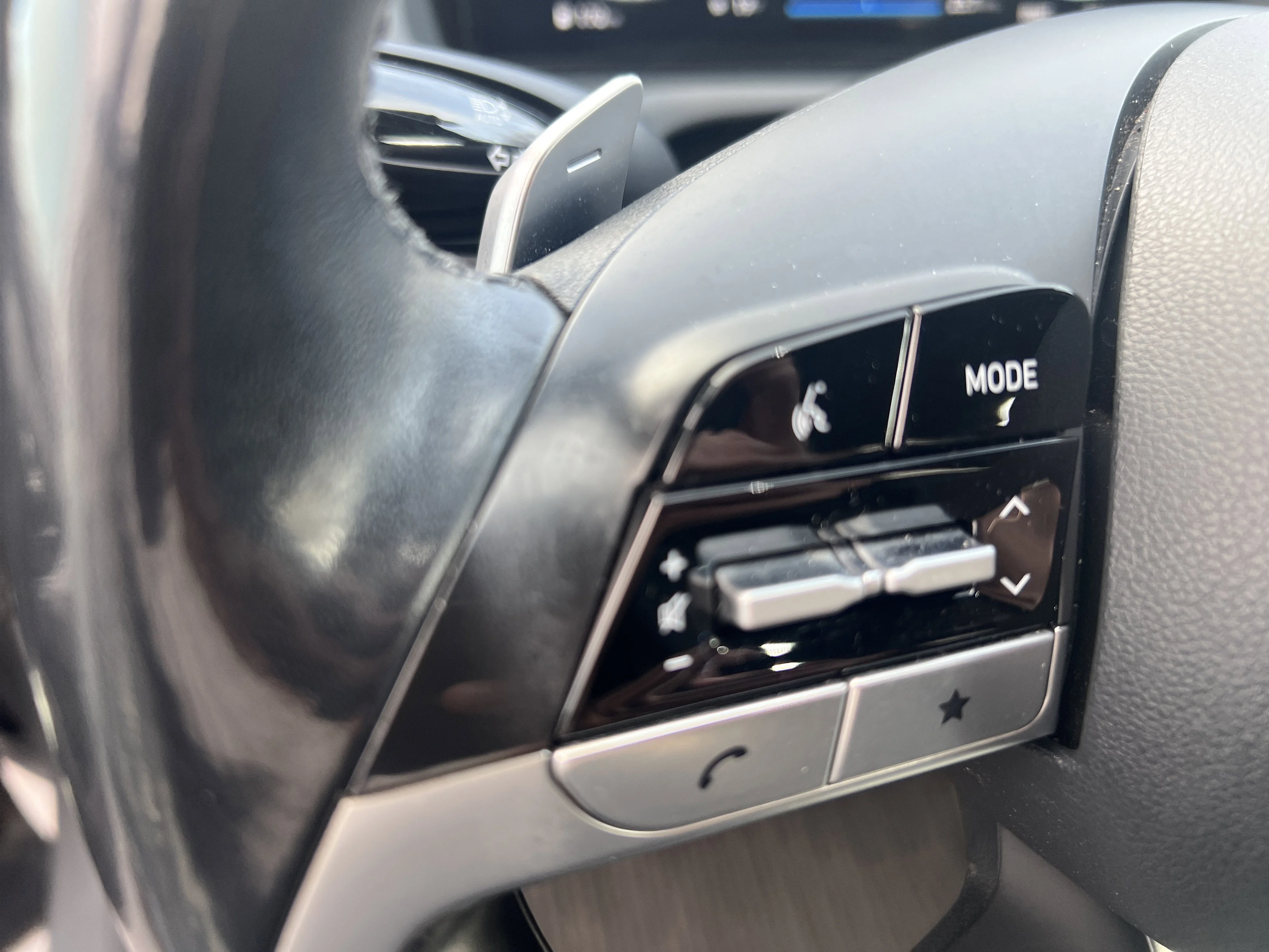 2022 Hyundai Santa Cruz Limited - Photo 12