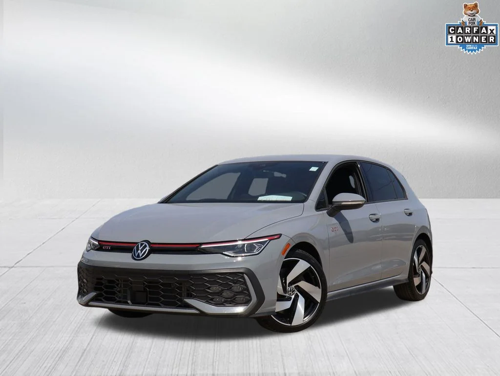 2025 Volkswagen Golf GTI 2.0T S 4-door DSG's photo