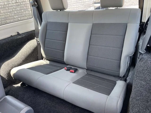 Used 2008 Silver Jeep X image 15