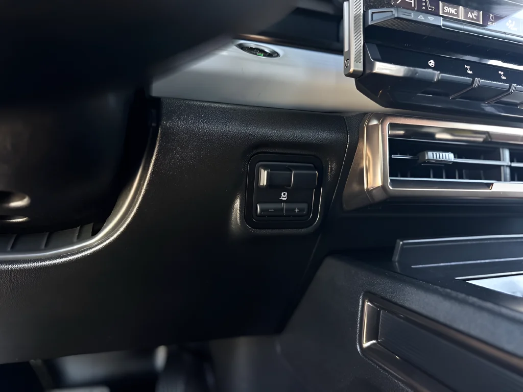 Used 2025 White GMC 3X image 15