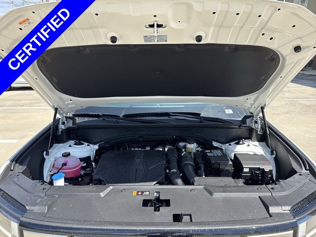 Used 2026 White Hyundai SEL image 17