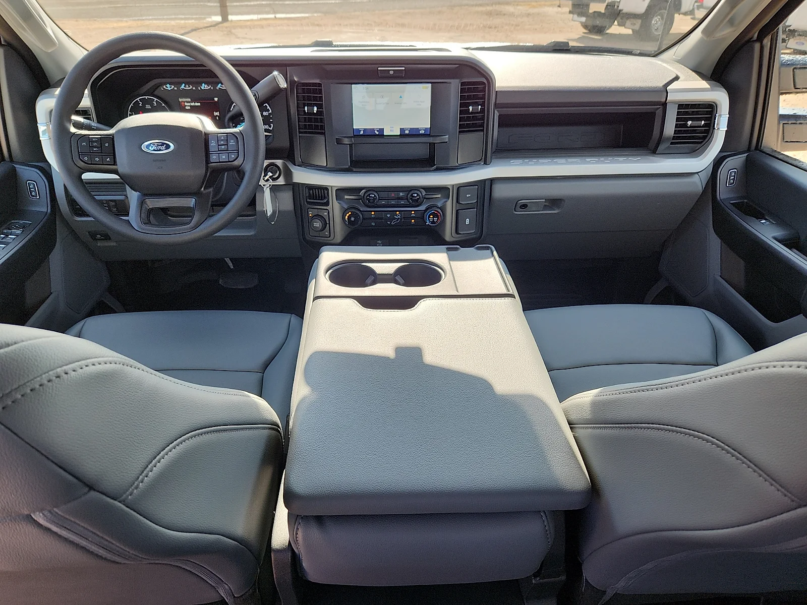 New 2026 Oxford White Ford XL image 13