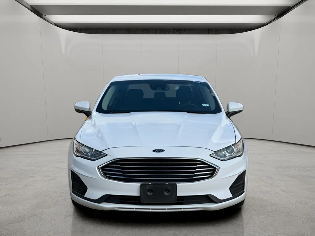 Used 2020 Oxford White Ford SE image 9