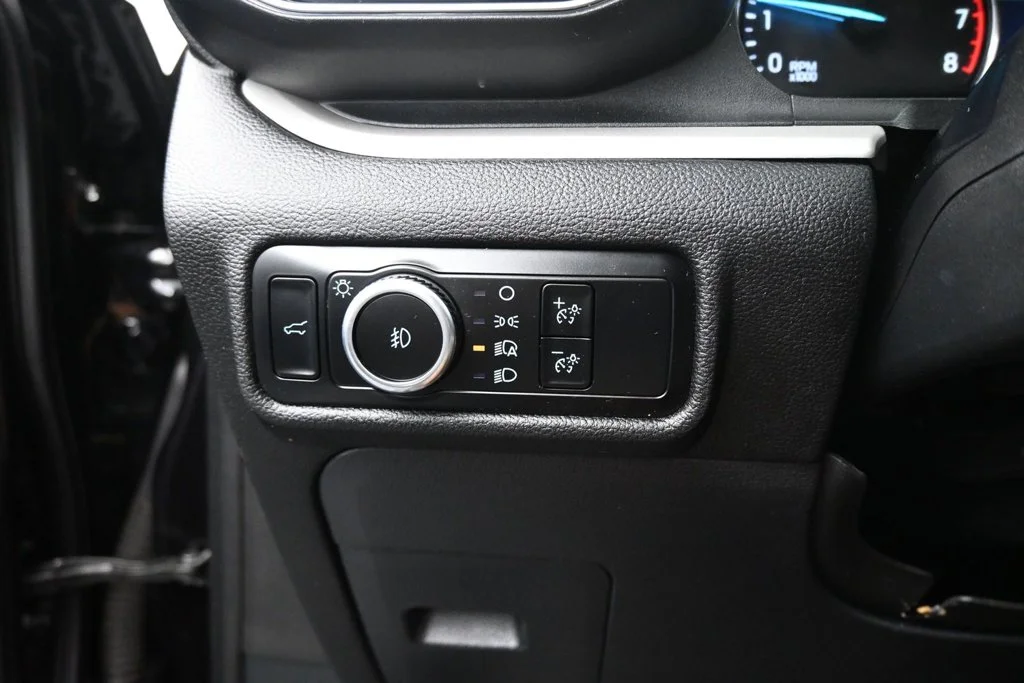 Certified Used 2023 Black Ford XLT image 13
