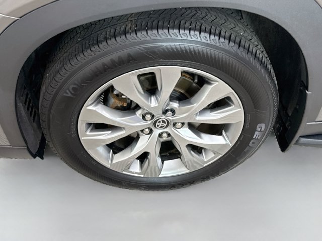 2025 Toyota Grand Highlander Limited - Photo 33