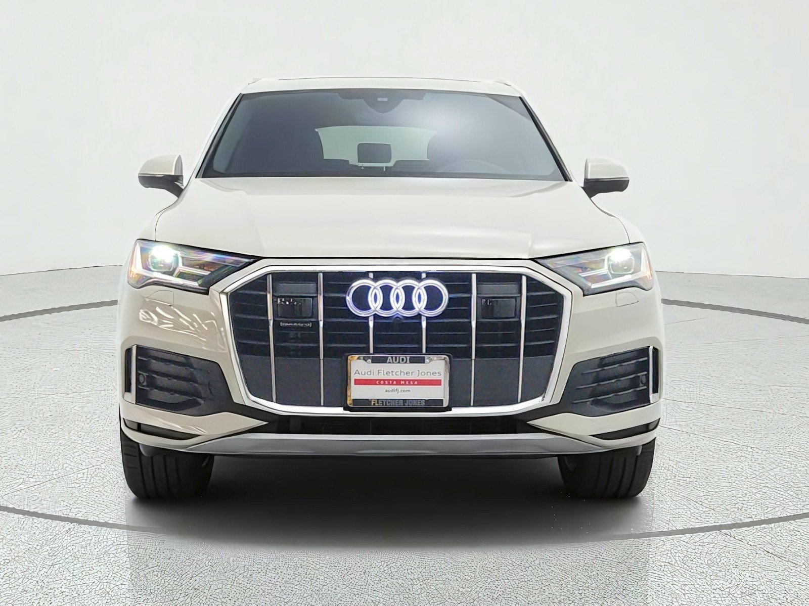 Used 2023 Vicuna Beige Metallic Audi Premium image 2