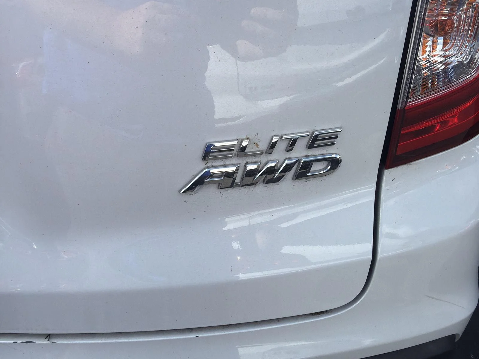 Used 2021 Platinum White Pearl Honda Elite image 23