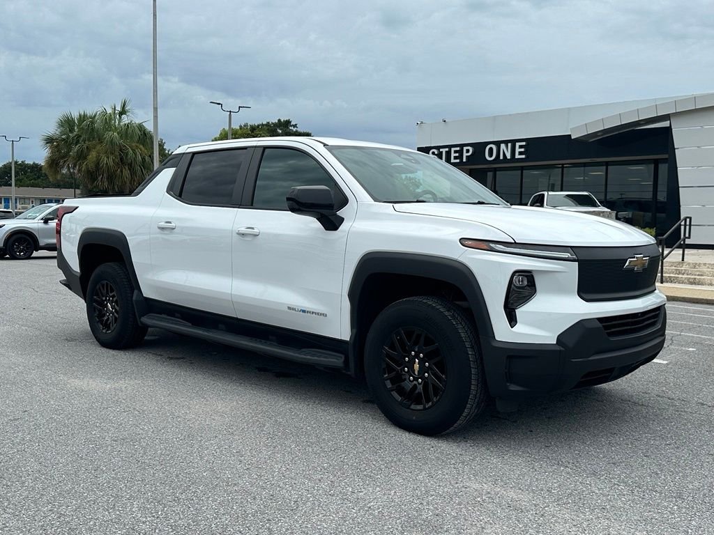 Used 2024 White Chevrolet Work Truck image 8