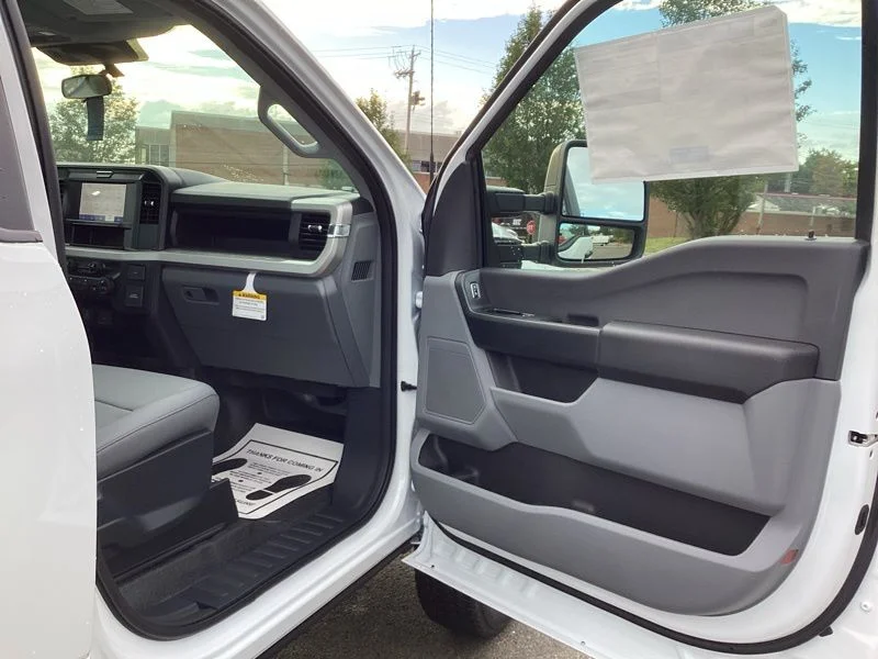 2026 Ford F-350 Super Duty XL - Photo 13