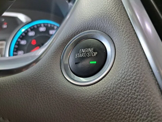 Used 2019 Gray Chevrolet 3LT image 14