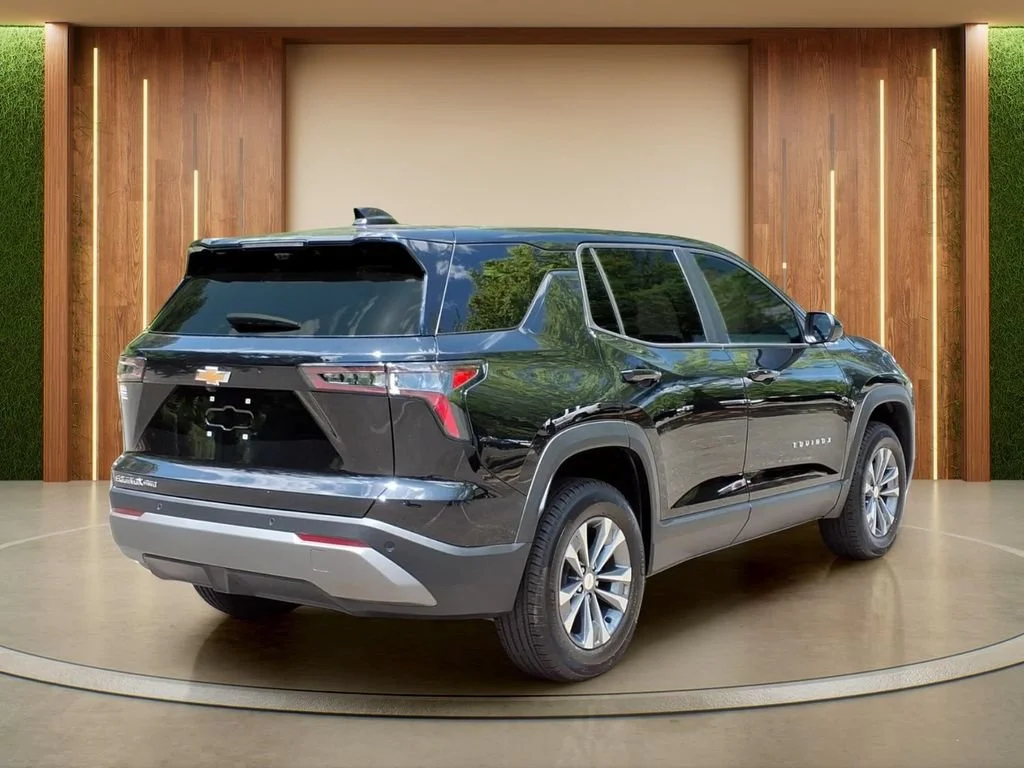 2026 Chevrolet Equinox LT - Photo 31