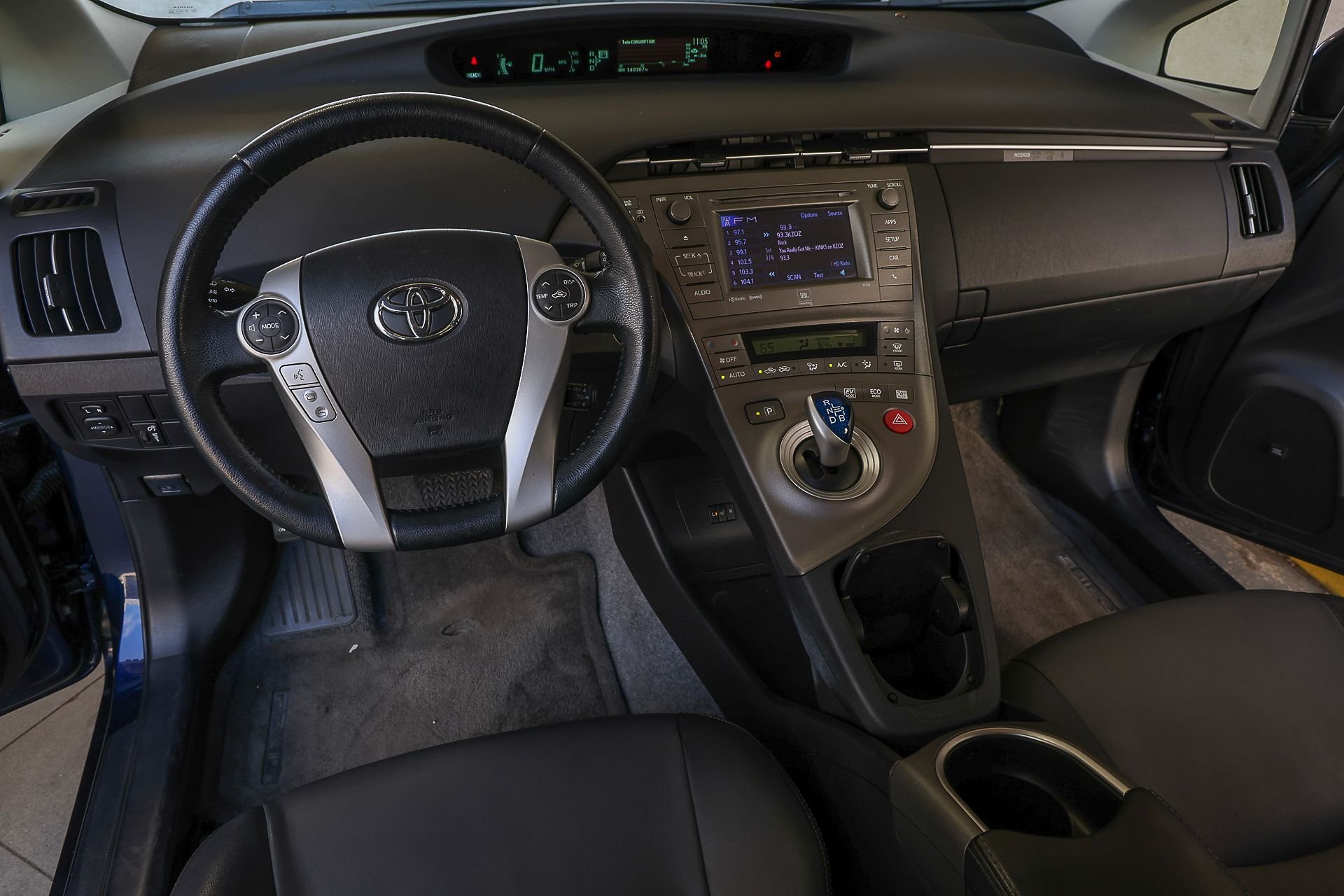 Used 2015 Blue Toyota Four image 21