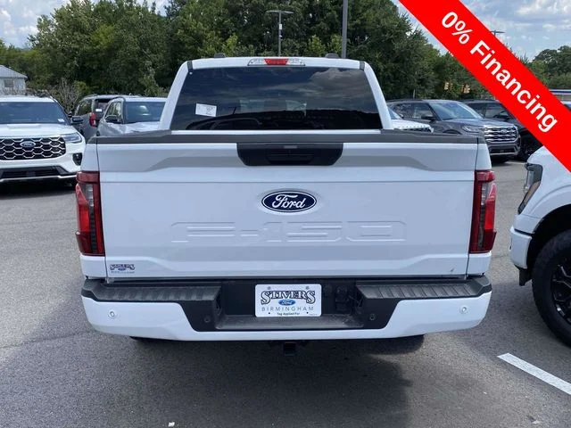 New 2026 Oxford White Ford XLT image 3