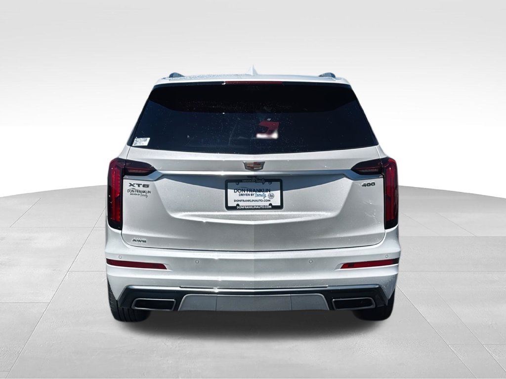 Used 2024 White Cadillac Premium Luxury image 8