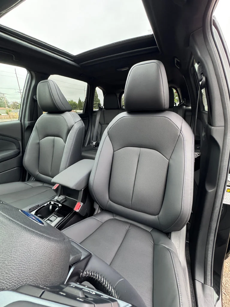 New 2026 CRYSTAL BLACK SILICA Subaru Limited Hybrid image 35