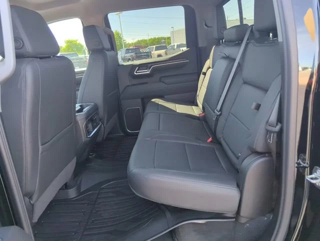 New 2026 Onyx Black GMC SLT image 27