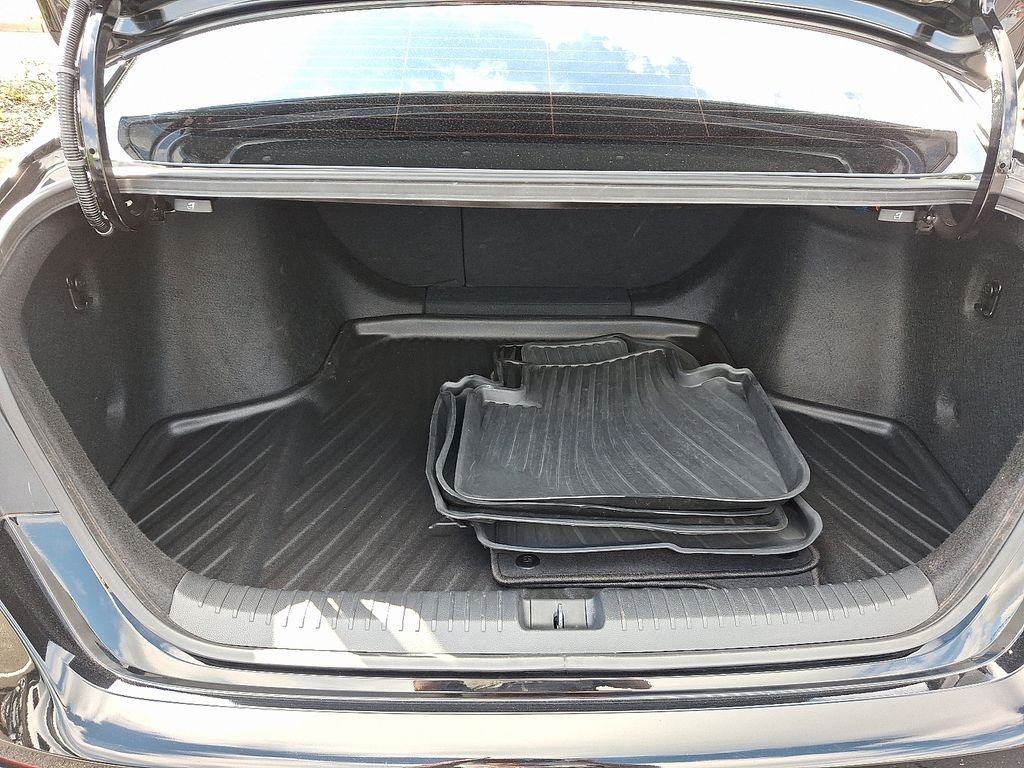 2023 Honda Accord Hybrid Touring - Photo 32