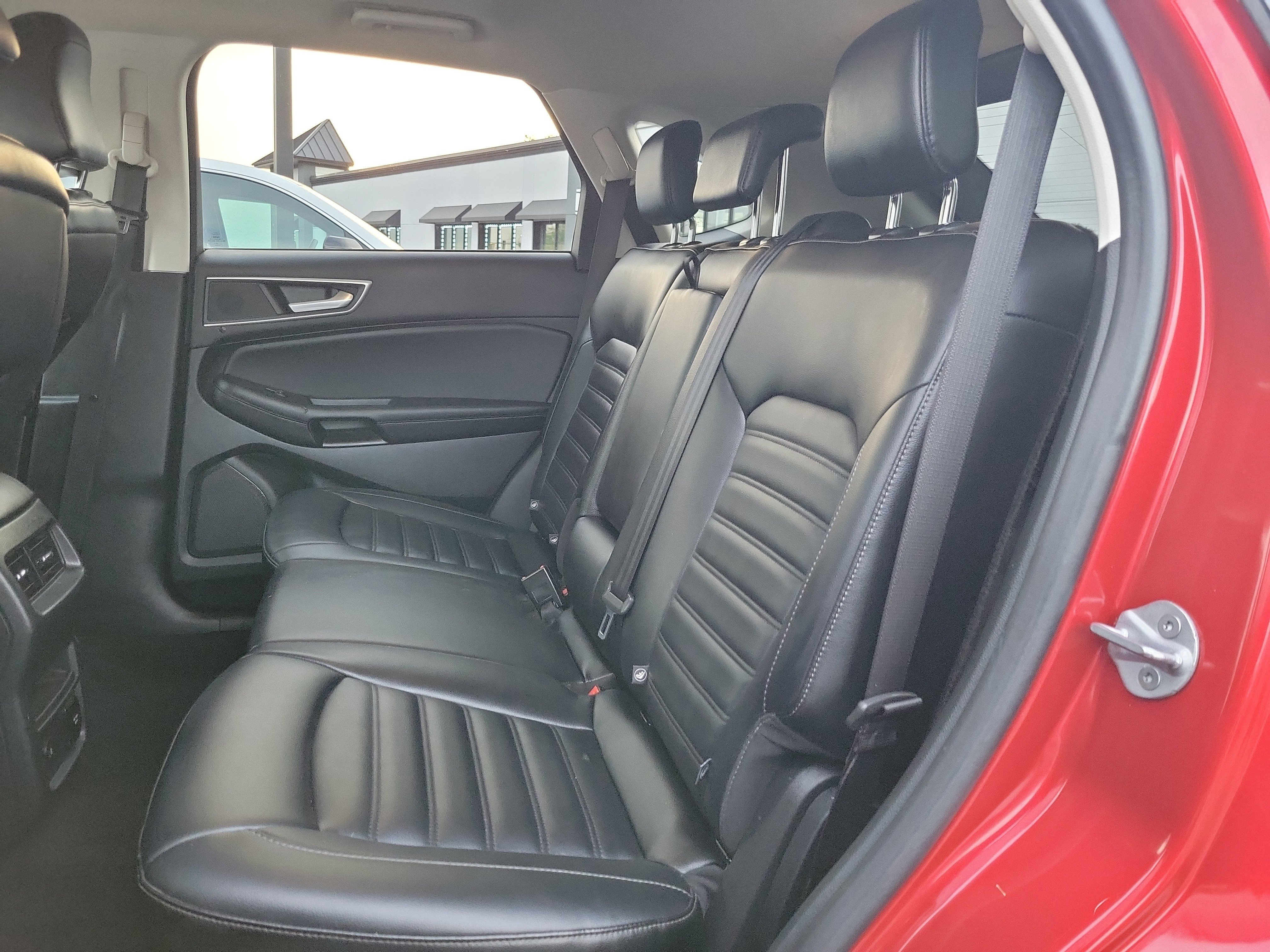 Used 2023 Red Ford  image 10