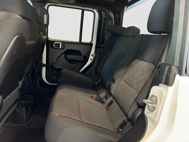 New 2026 White Jeep Mojave image 14