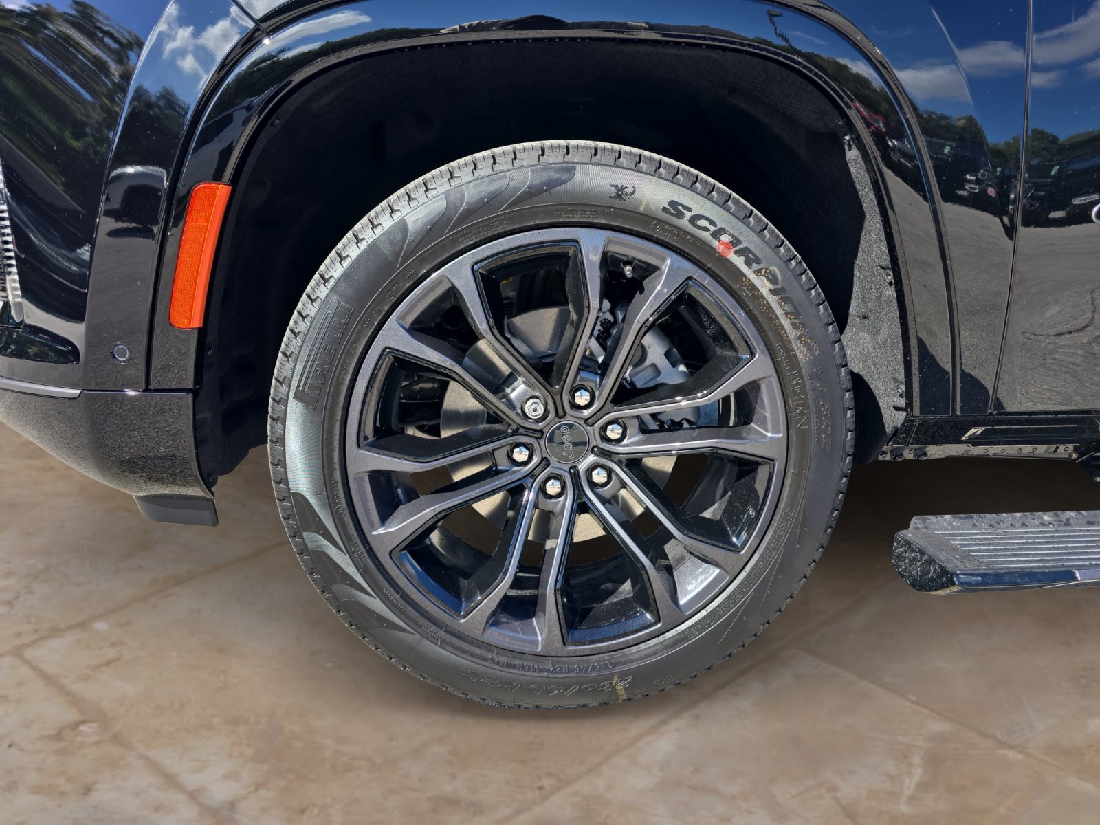 New 2026 High Gloss Black Jeep Summit Obsidian image 31