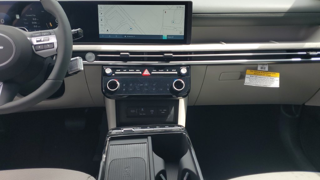 New 2026 Silver Hyundai Limited FWD image 18
