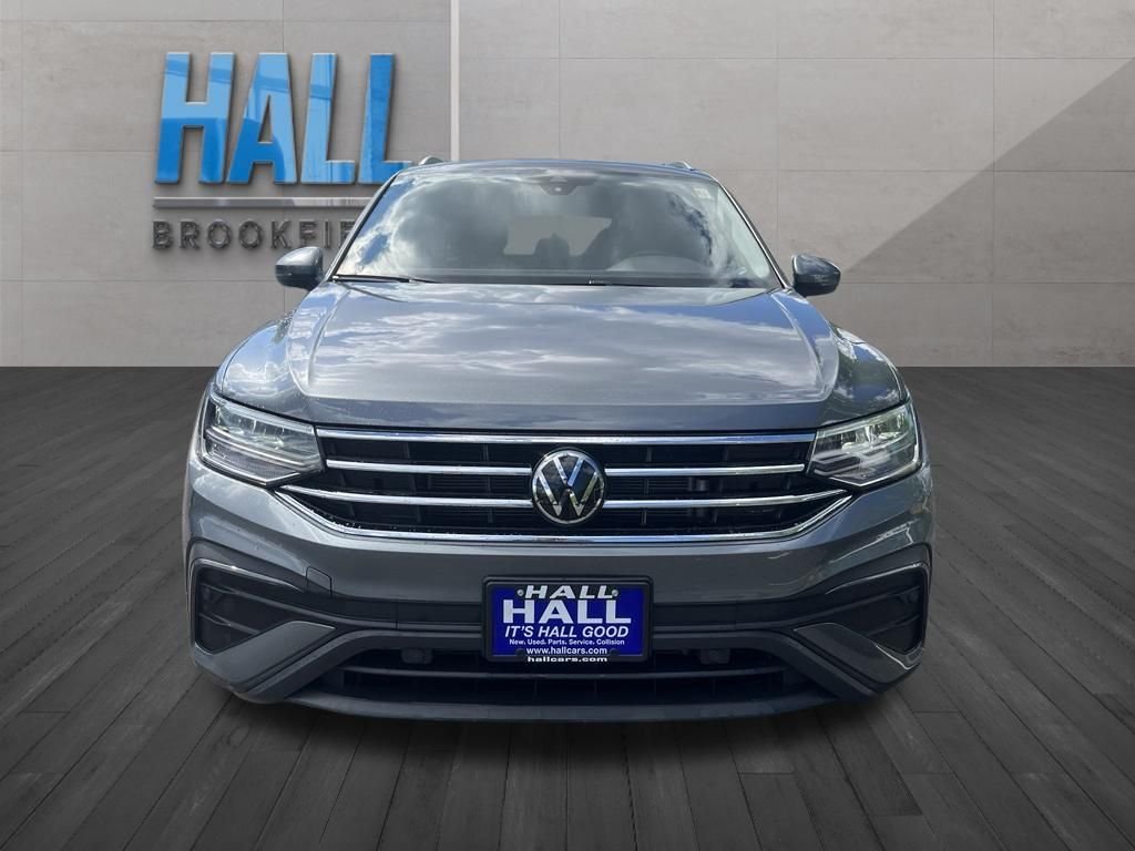 Certified Used 2024 Gray Volkswagen 2.0T SE image 9