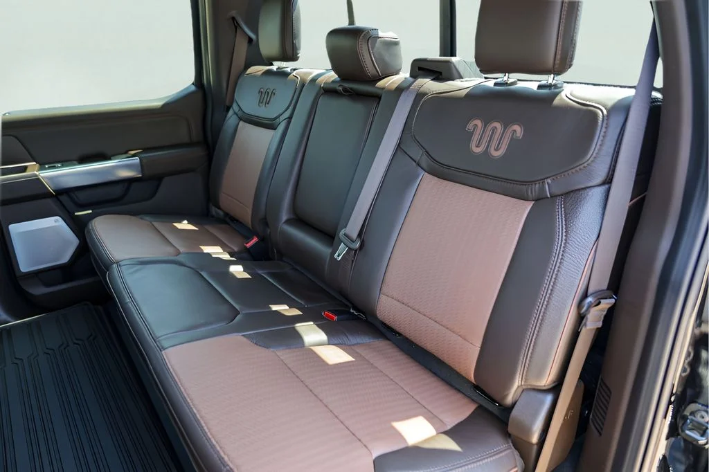 Used 2025 Black Ford King Ranch image 27