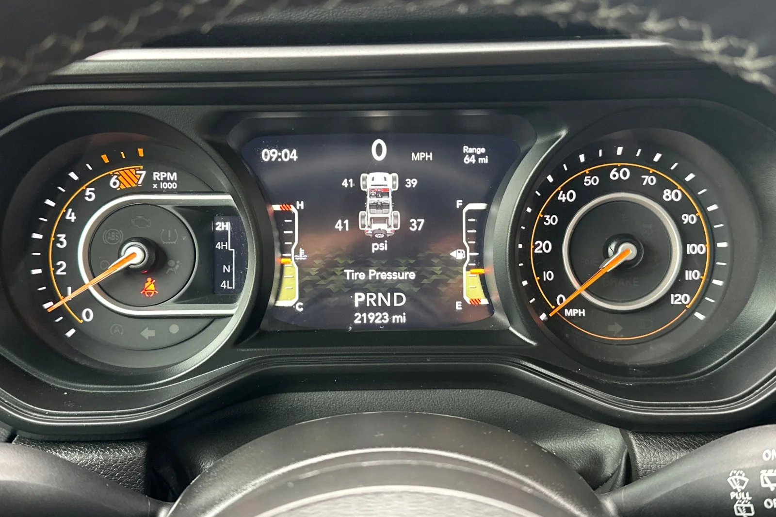 Used 2025 White Jeep Rubicon image 23