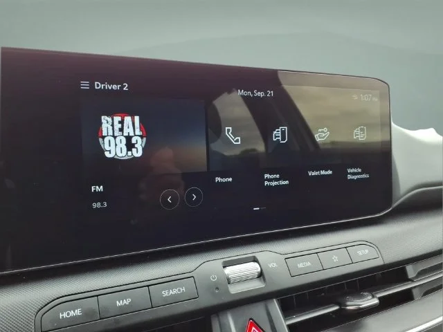 2025 Kia K4 LXS - Photo 23