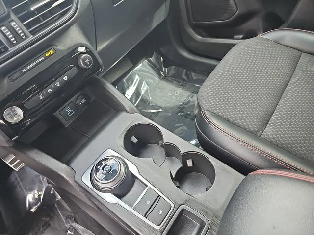 Used 2023 Gray Ford ST-Line image 24