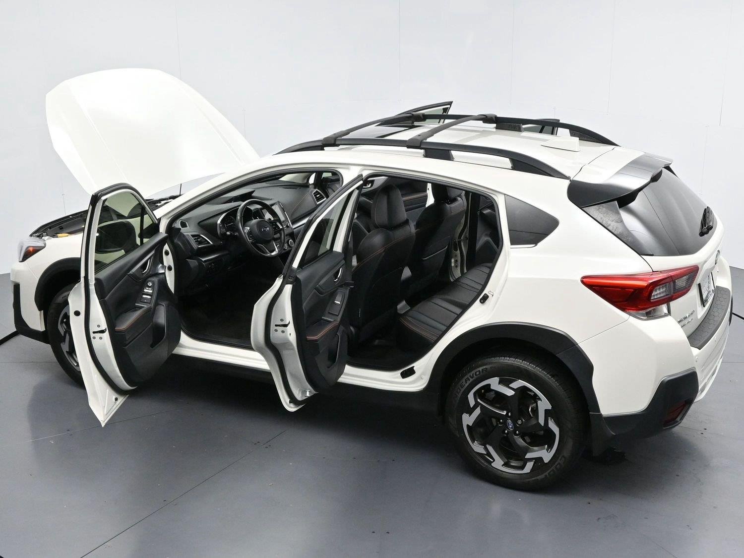 Used 2022 Crystal White Pearl Subaru Limited image 39