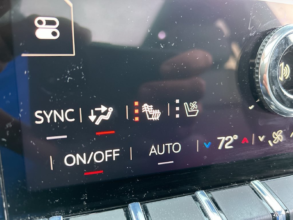 Used 2026 Silver GMC AT4 image 33