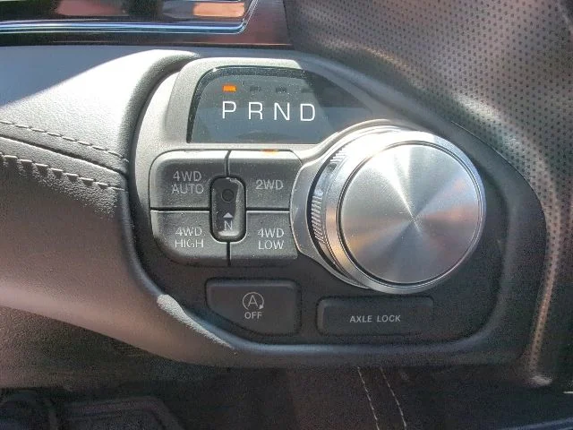 2026 RAM 1500 Limited - Photo 25