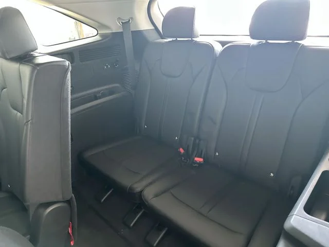 New 2026 Wolf Gray Kia S image 26