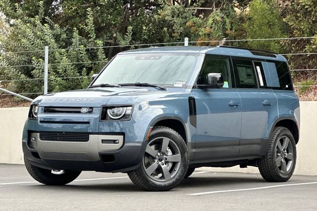 2026 Land Rover Defender 110 S