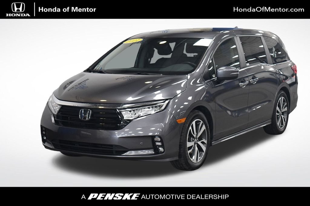 2021 Honda Odyssey Touring's photo