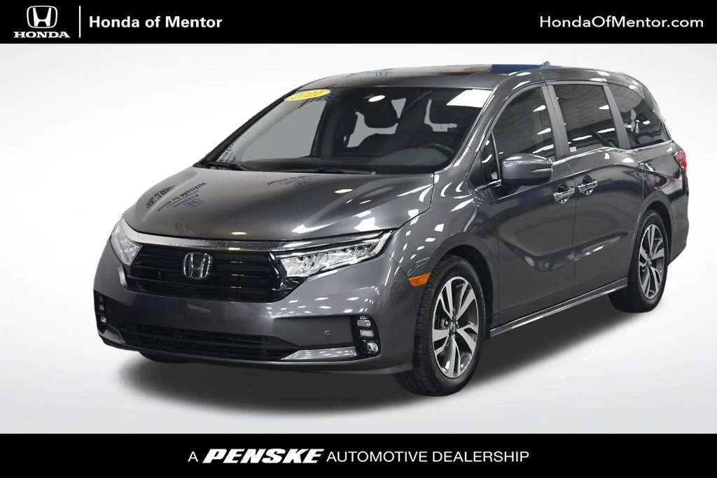 2021 Honda Odyssey Touring's photo