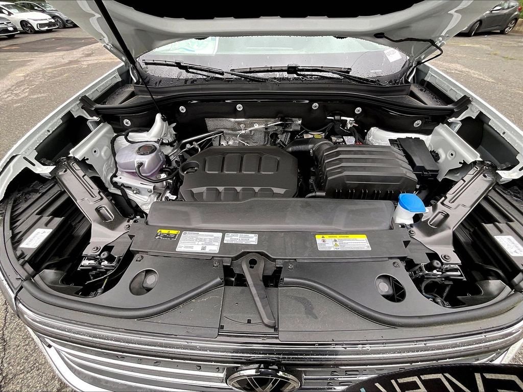 New 2026 White/off-white Volkswagen 2.0T SE w/Technology image 16