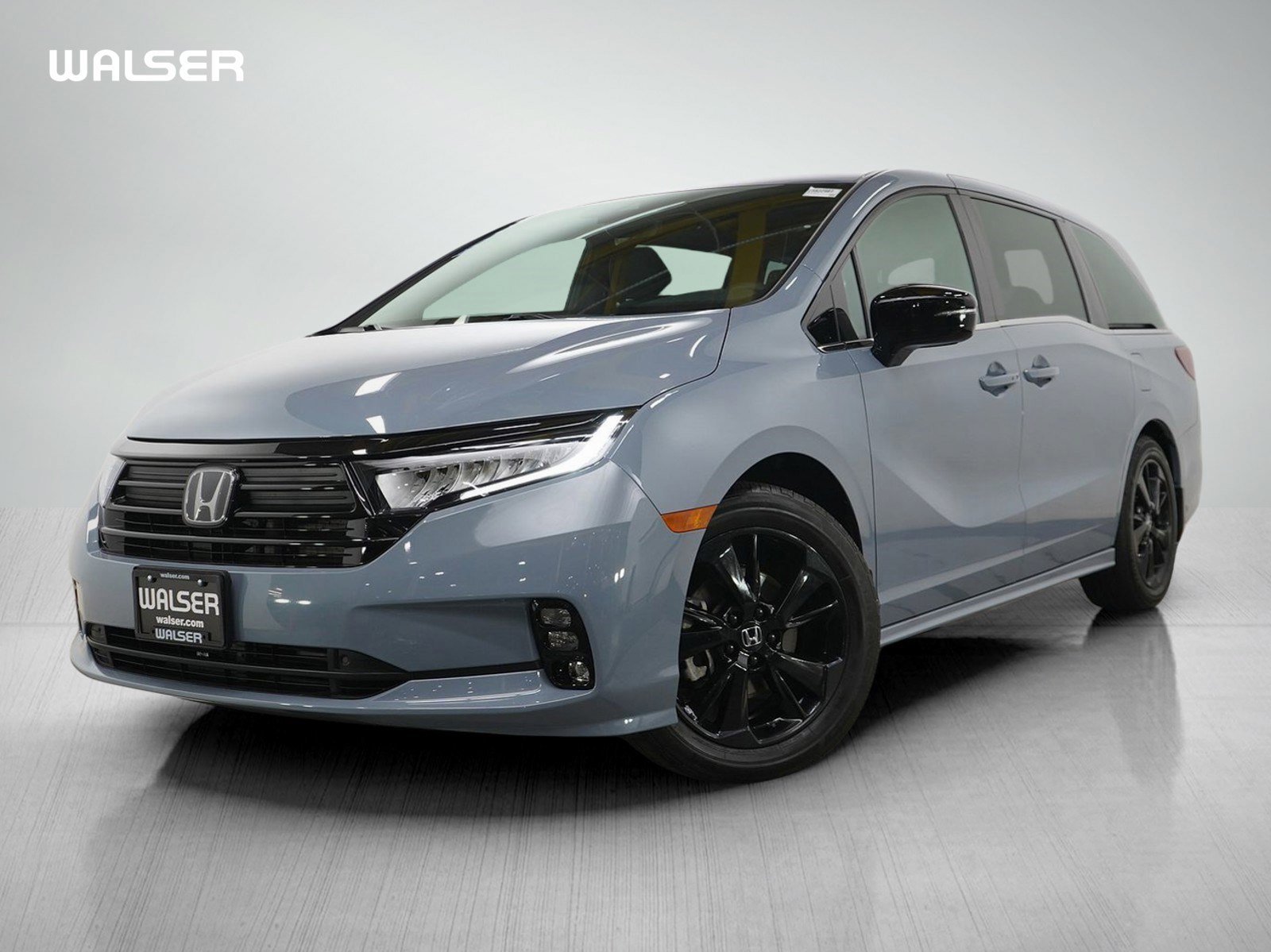 2023 Honda Odyssey SPORT's photo