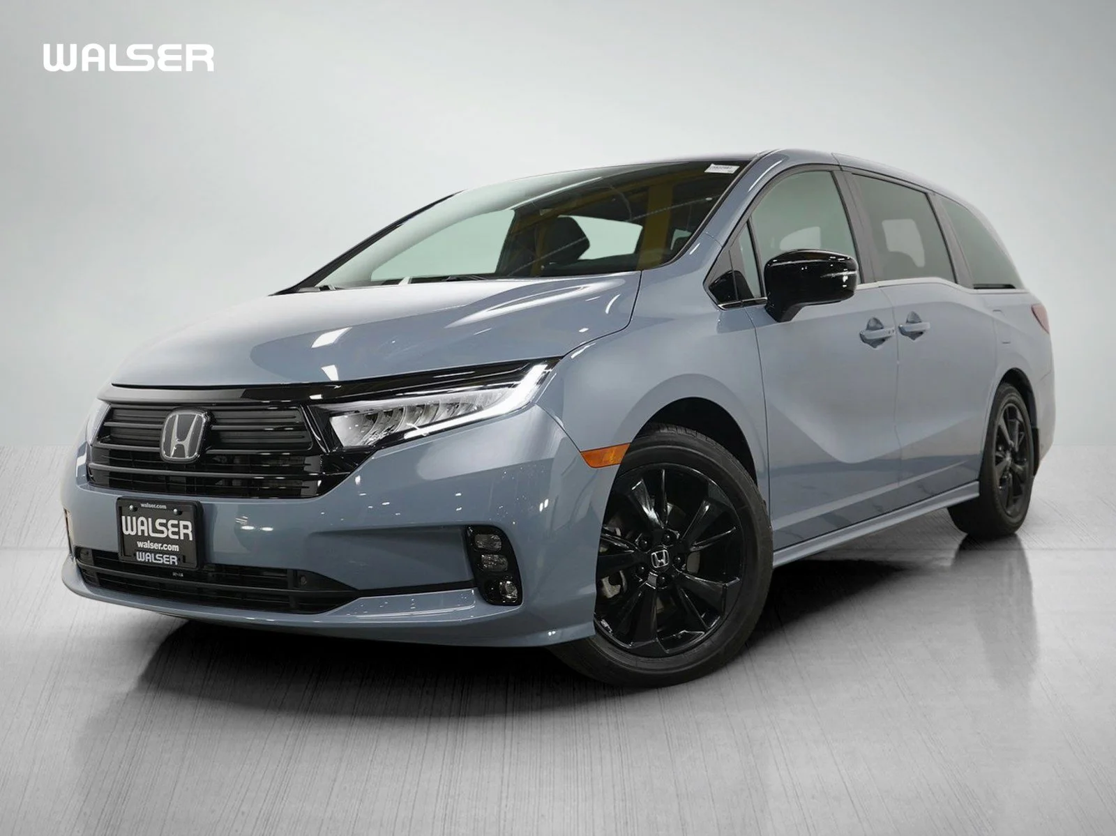 2023 Honda Odyssey SPORT's photo